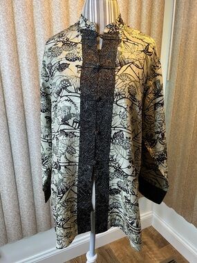 Chico's Silk Robe in Black and Olive Green Floral Print